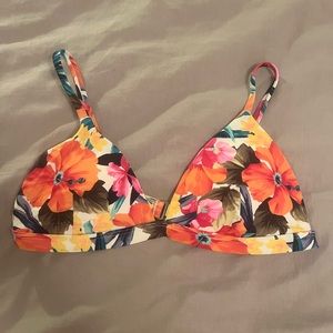 Hollister swim top